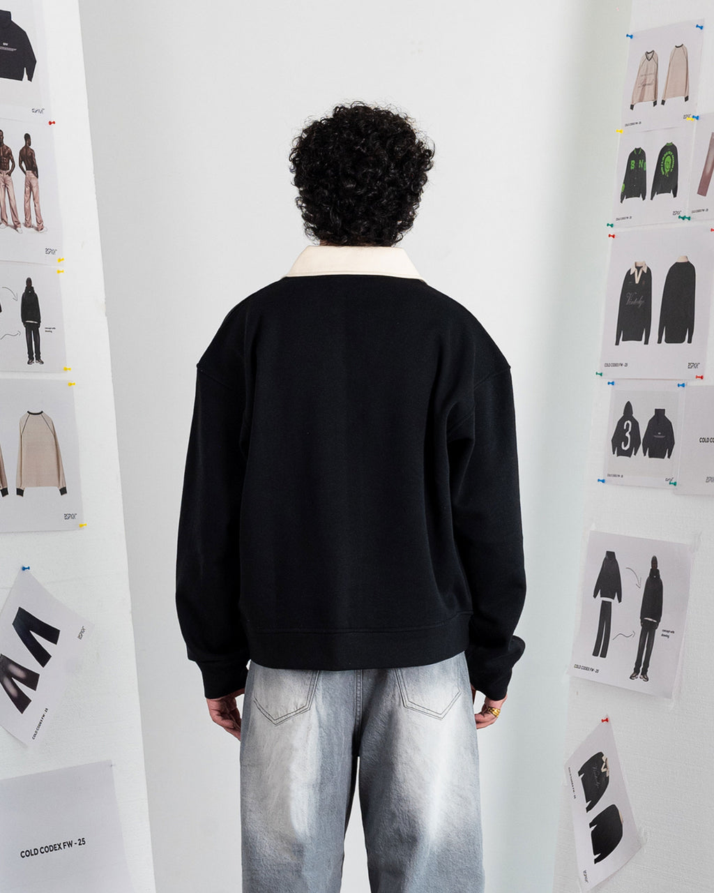 EMBLEM POLO SWEATSHIRT – OVERSIZE