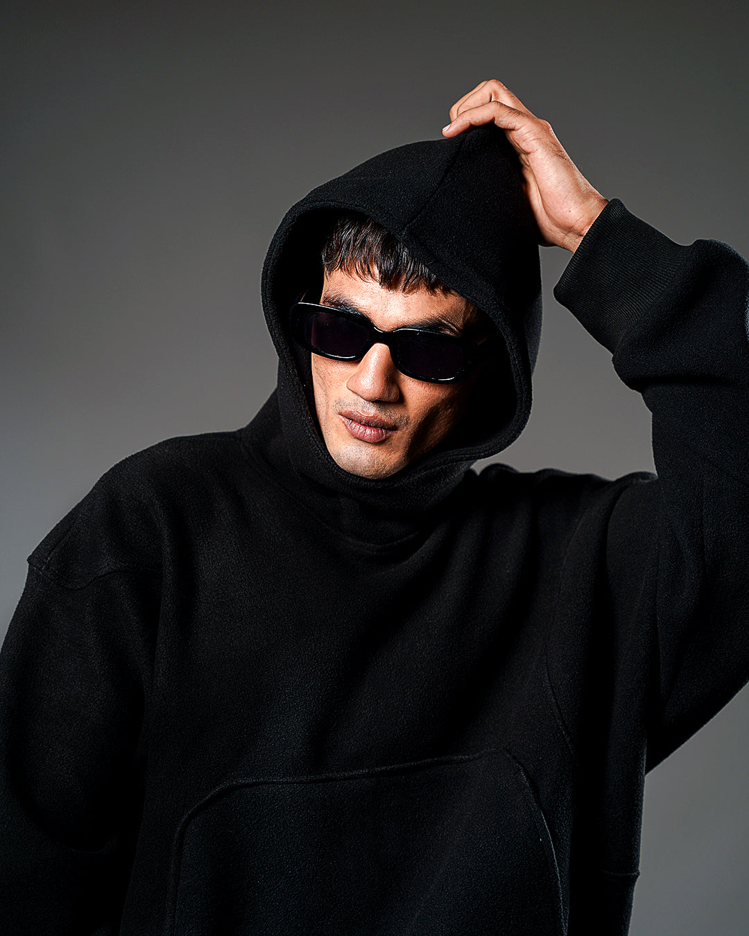 Black Intersect Hoodie – Oversized // UNISEX