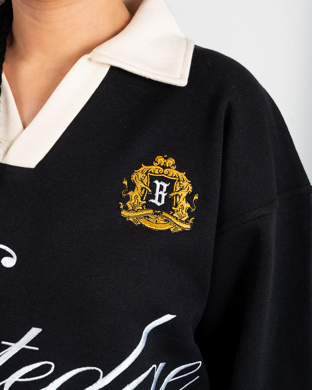 EMBLEM POLO SWEATSHIRT – OVERSIZE