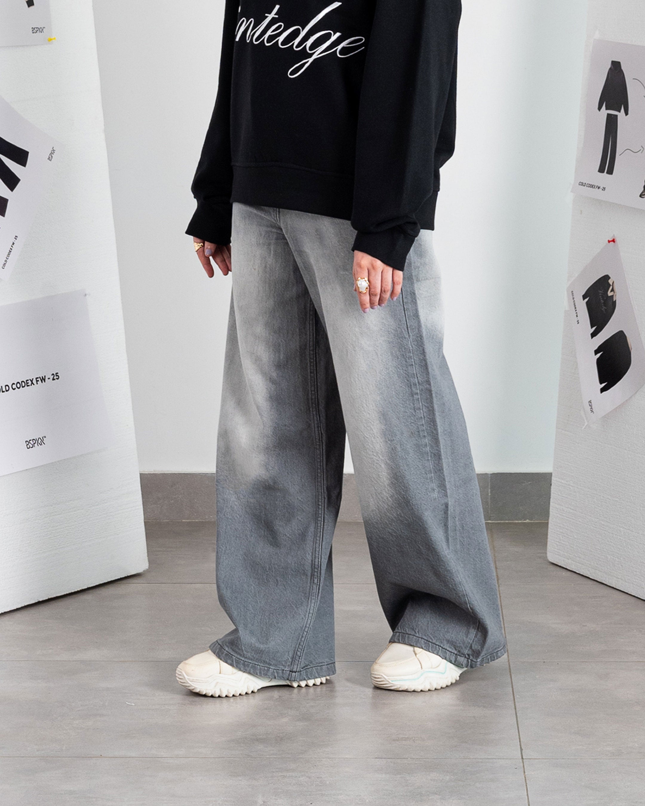 Overcast Grey Denim - Loose fit - UNISEX Secondary image