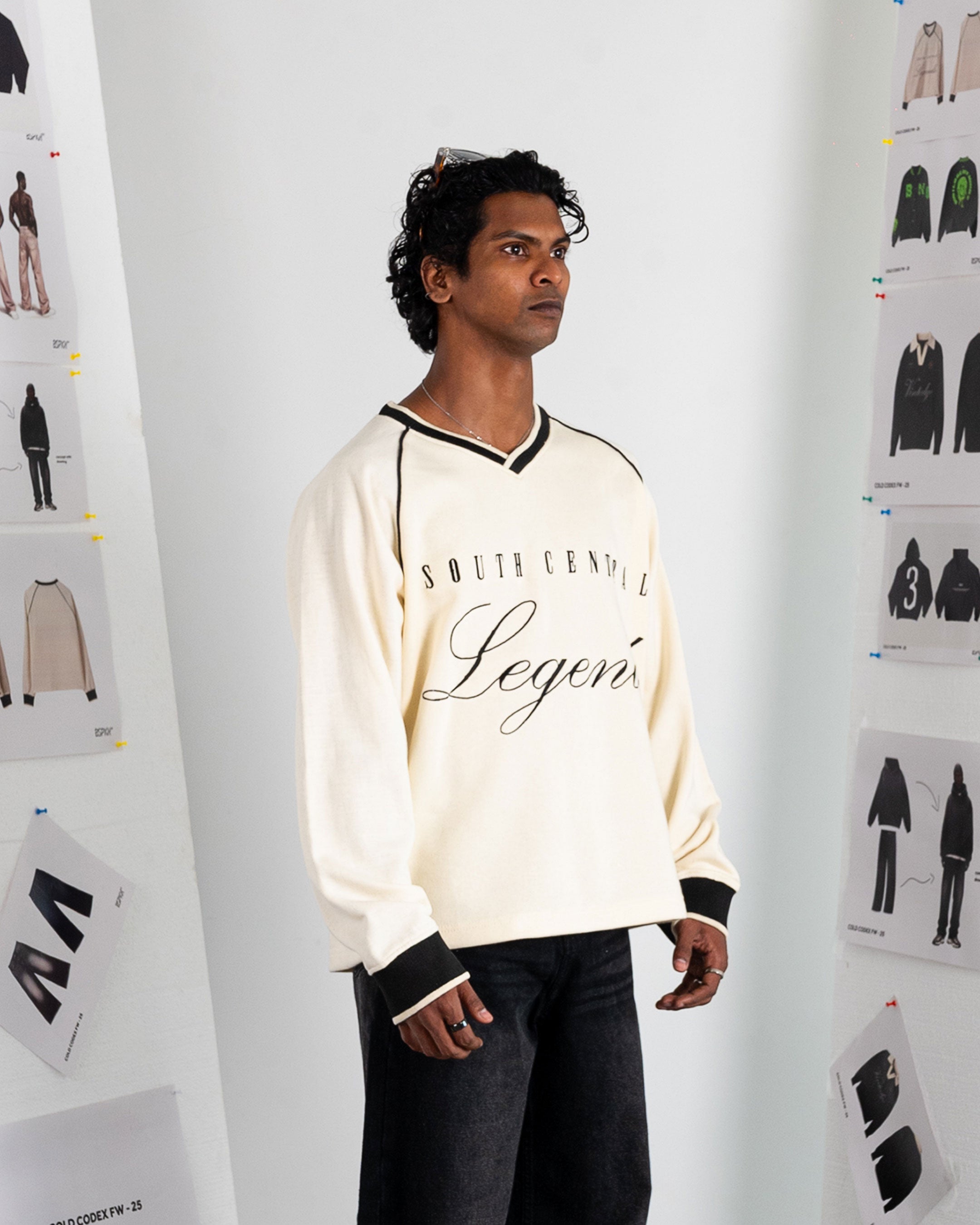 CONTOUR SWEATSHIRT – OVERSIZE Secondary image