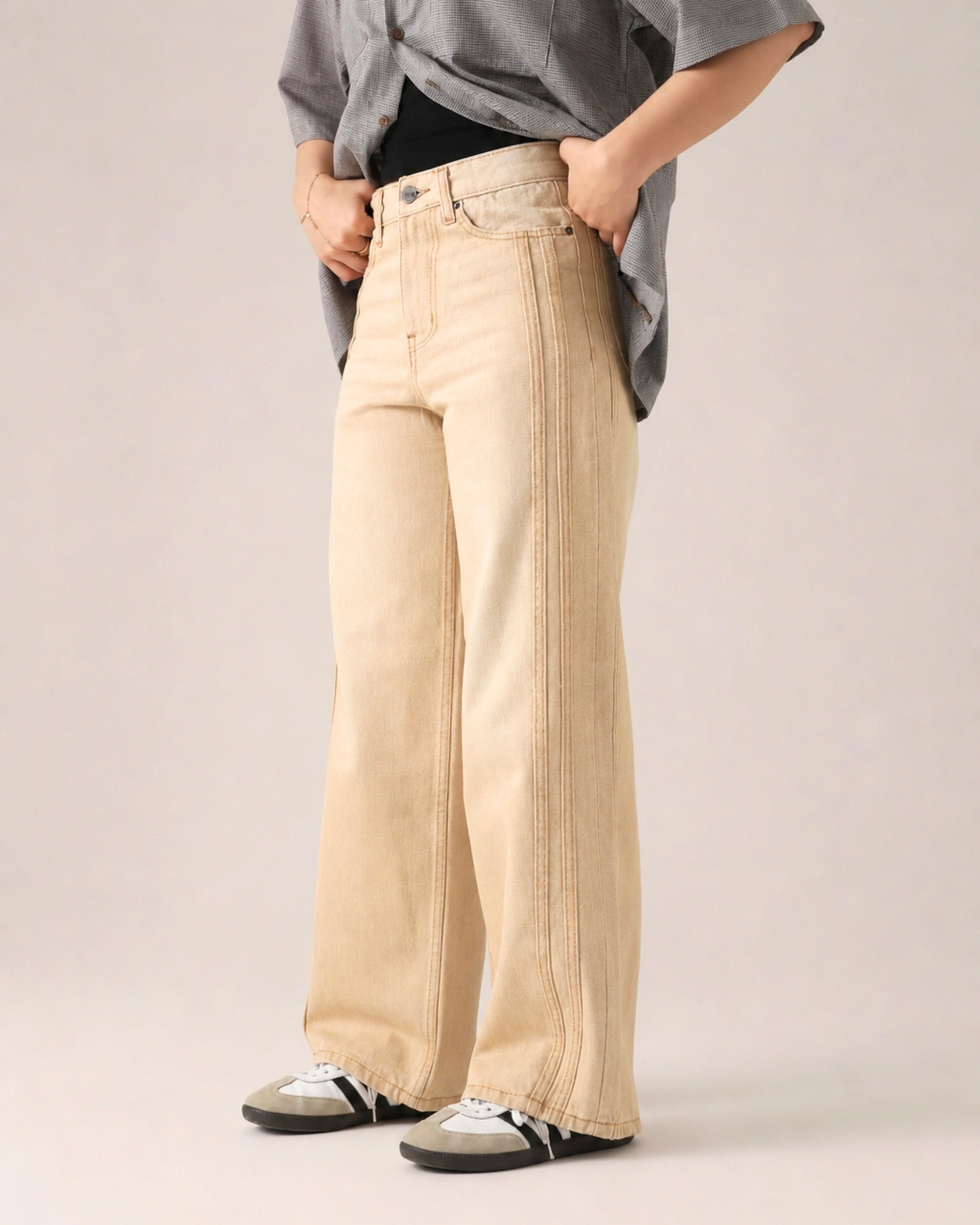 TRAIL STRIPE BEIGE LOOSE DENIM Secondary image