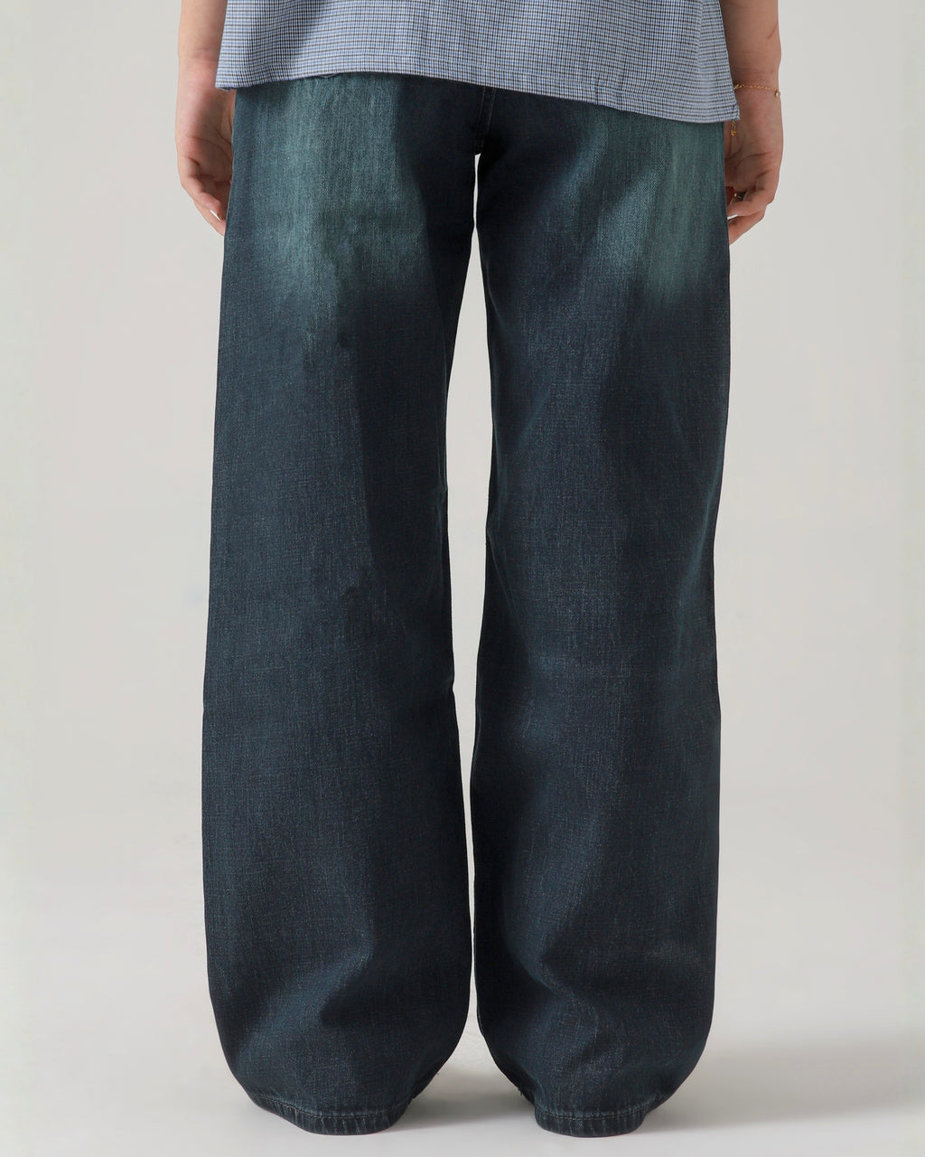THE UTILITY OLIVE LOOSE DENIM