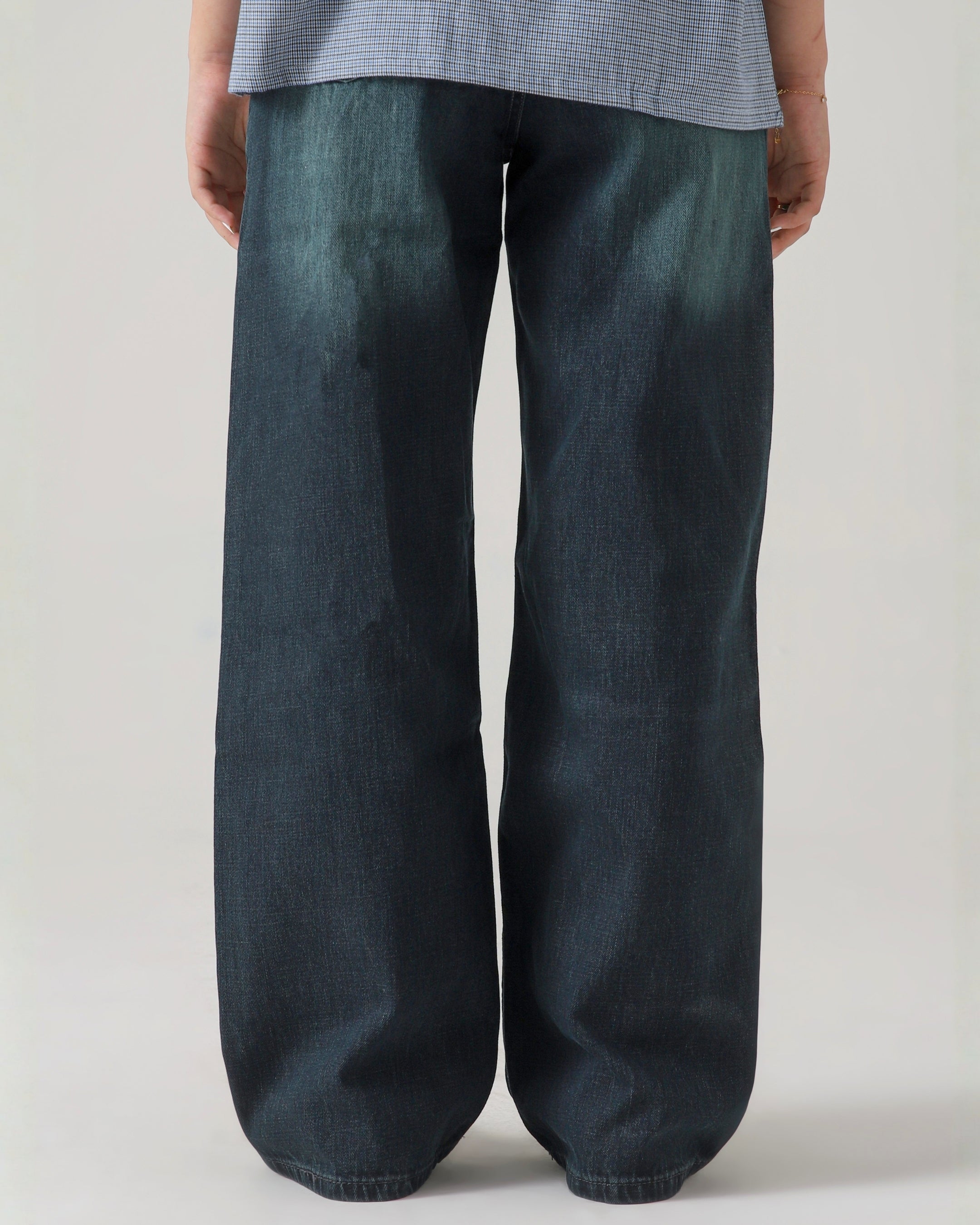 THE UTILITY OLIVE LOOSE DENIM
