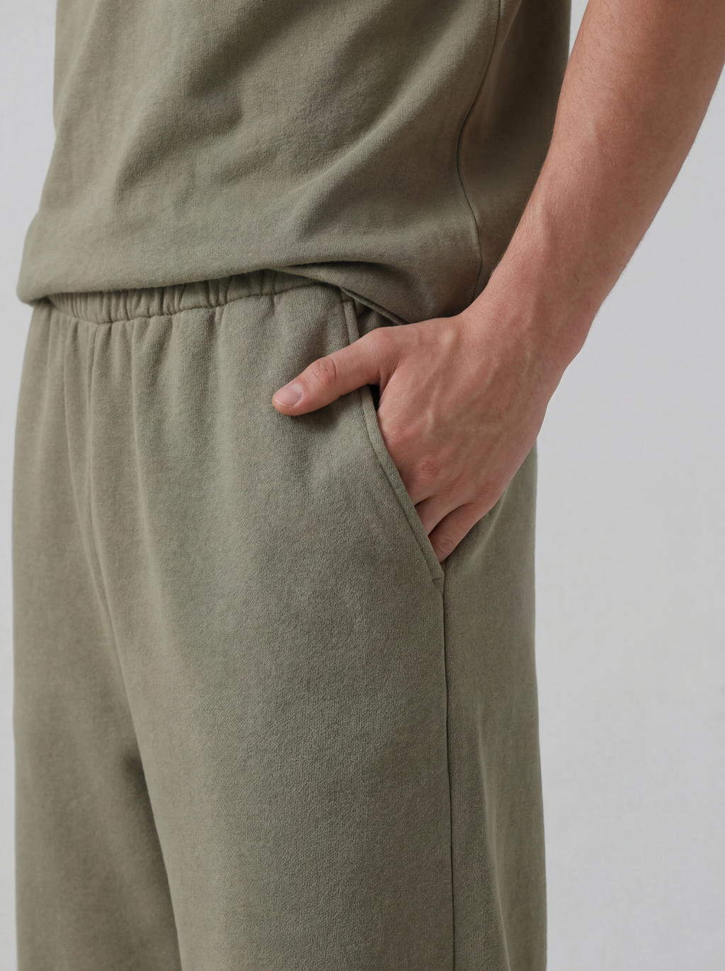 THE URBAN WIDE-LEG TROUSERS GREEN - UNISEX