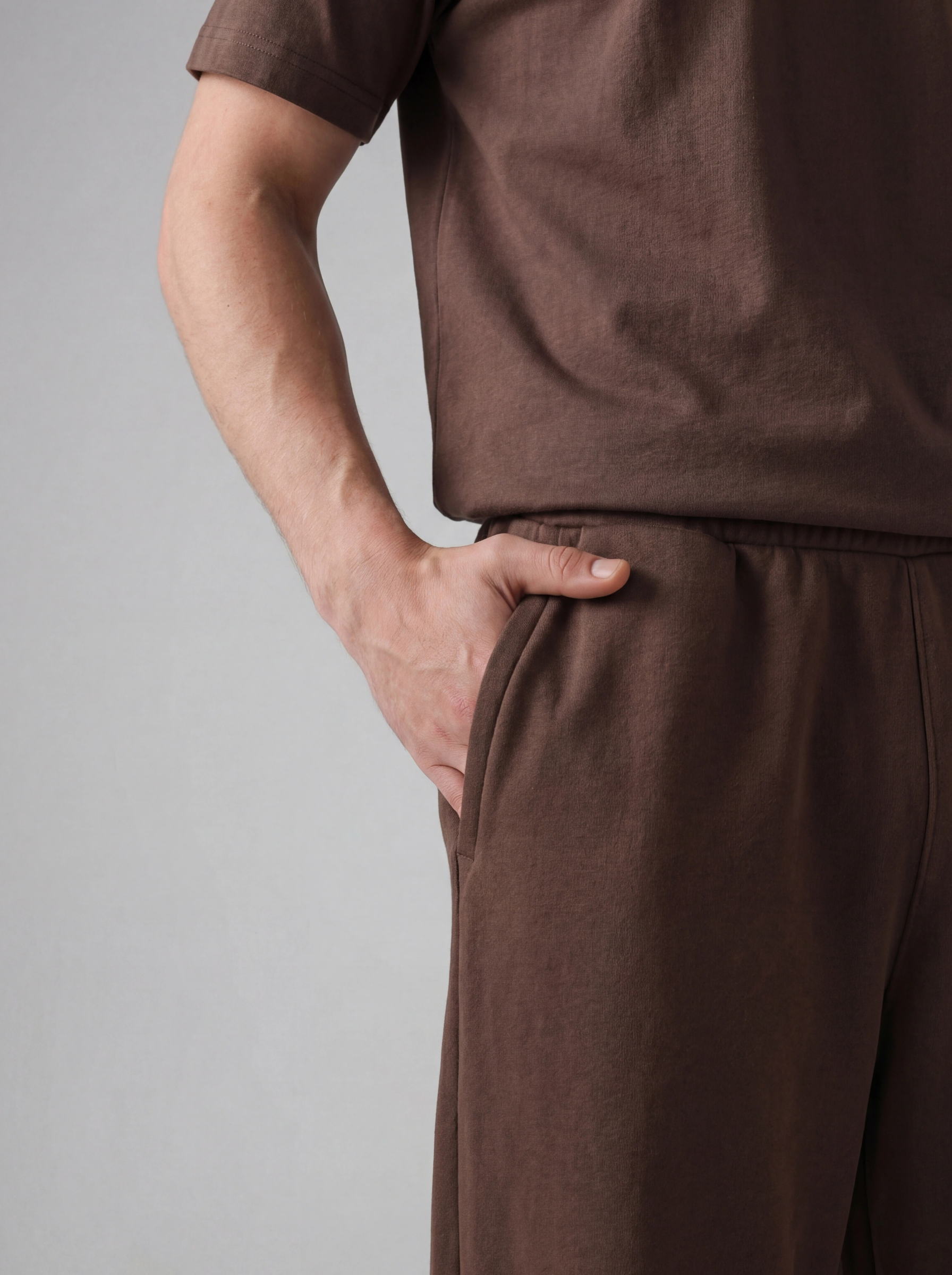 THE URBAN WIDE-LEG TROUSERS BROWN - UNISEX Secondary image