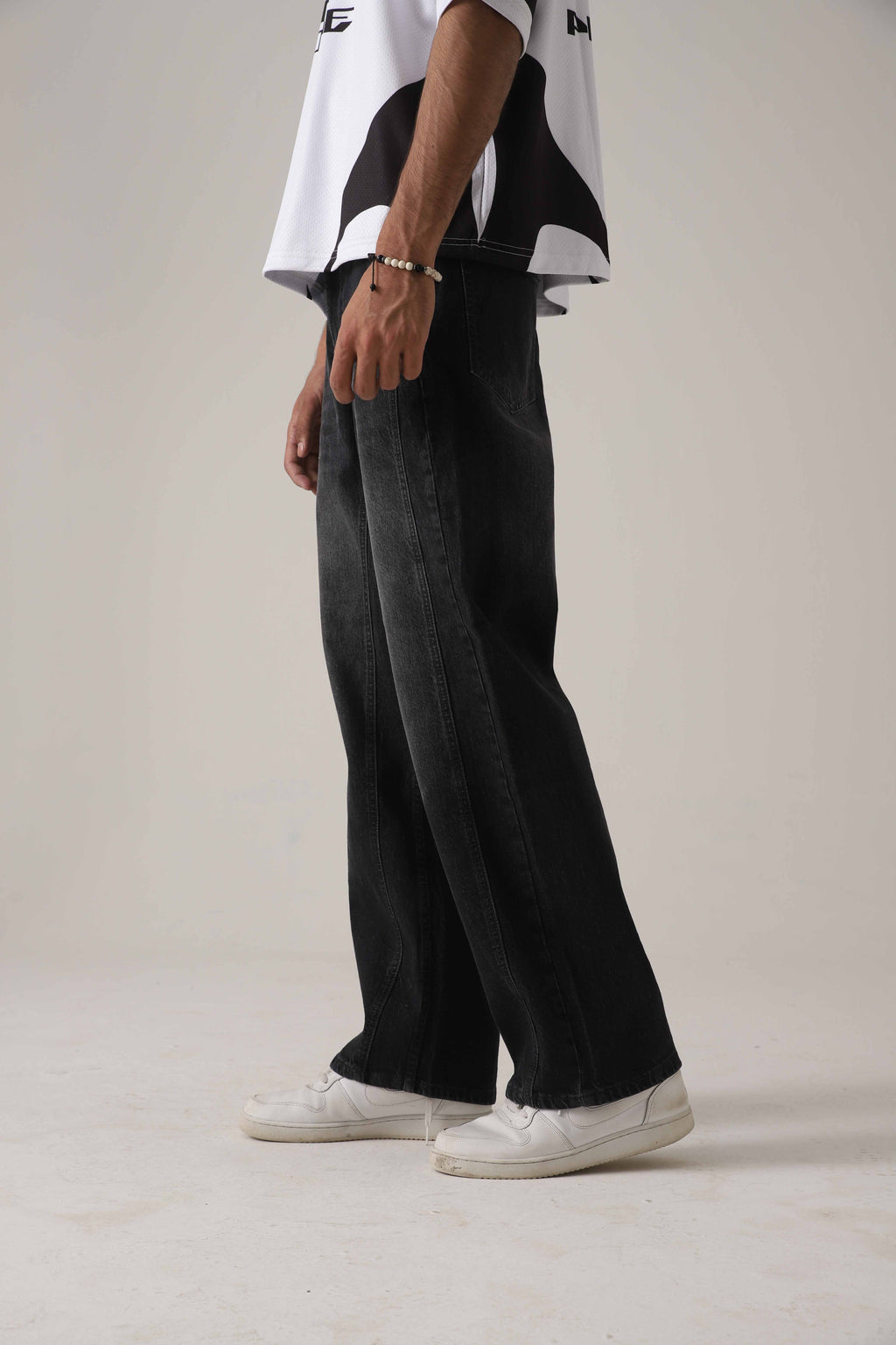 The Shadow Rail Black Loose Denim